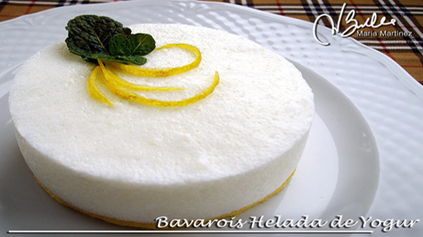 Bavarois Dukan: mousse con una fina base de bizcocho