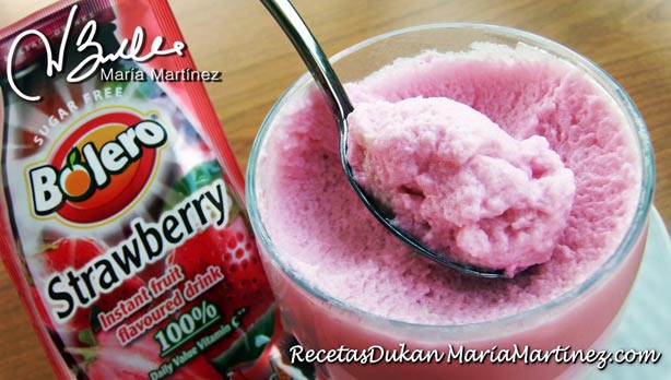 Mousse Dukan sabor Fresa preparada con Bebidas Bolero